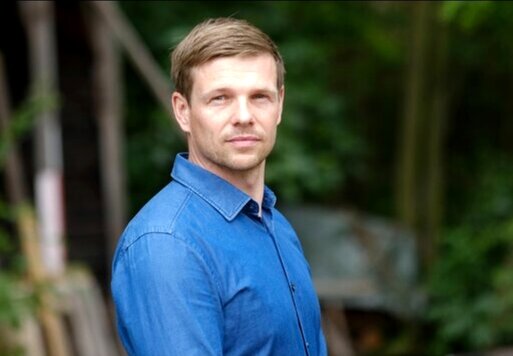 Portrait Steffen Dobbert